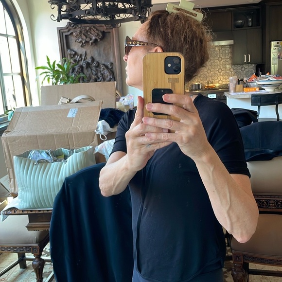 🌟🌟HOST PICK🌟🌟 Stunning Louis Vuitton Sunglasses - Picture 3 of 11